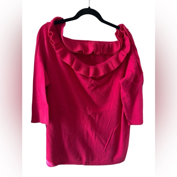 Soft sweater can be worn off the shoulder if you like. - Picture 1 of 3